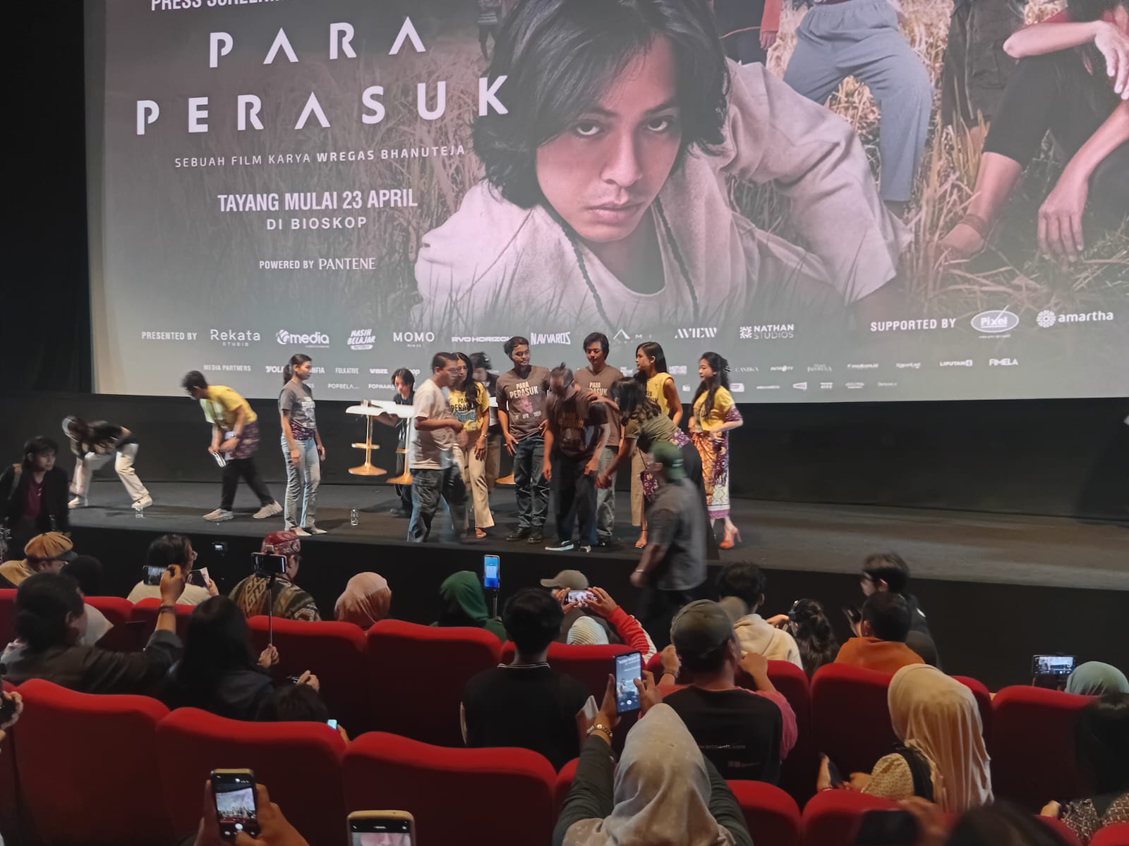 Film Para Perasuk Tampilkan Emosi Tak Biasa, Angkat Kisah Ambisi dan Luka Masa Lalu