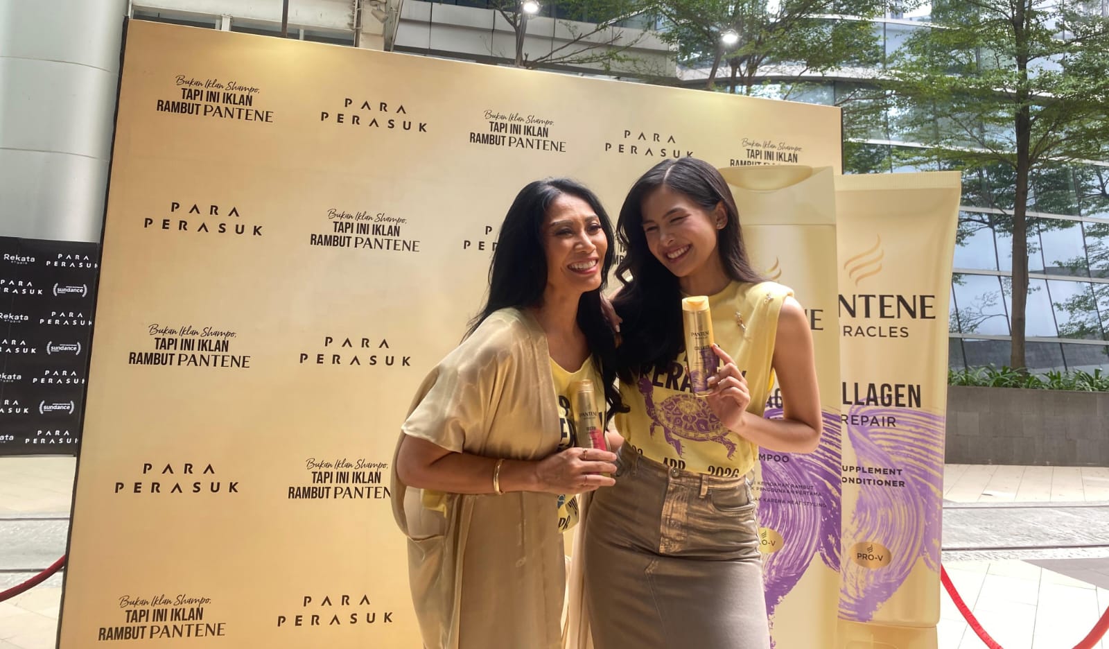 Anggun & Maudy Ayunda Bongkar Rahasia Rambut Sehat di Tengah Sibuk Promosi Film Para Perasuk