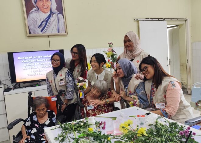 Dari Panti Jompo ke UMKM, Cara Eca Aura Rayakan Hari Kartini Ini Bikin Salut