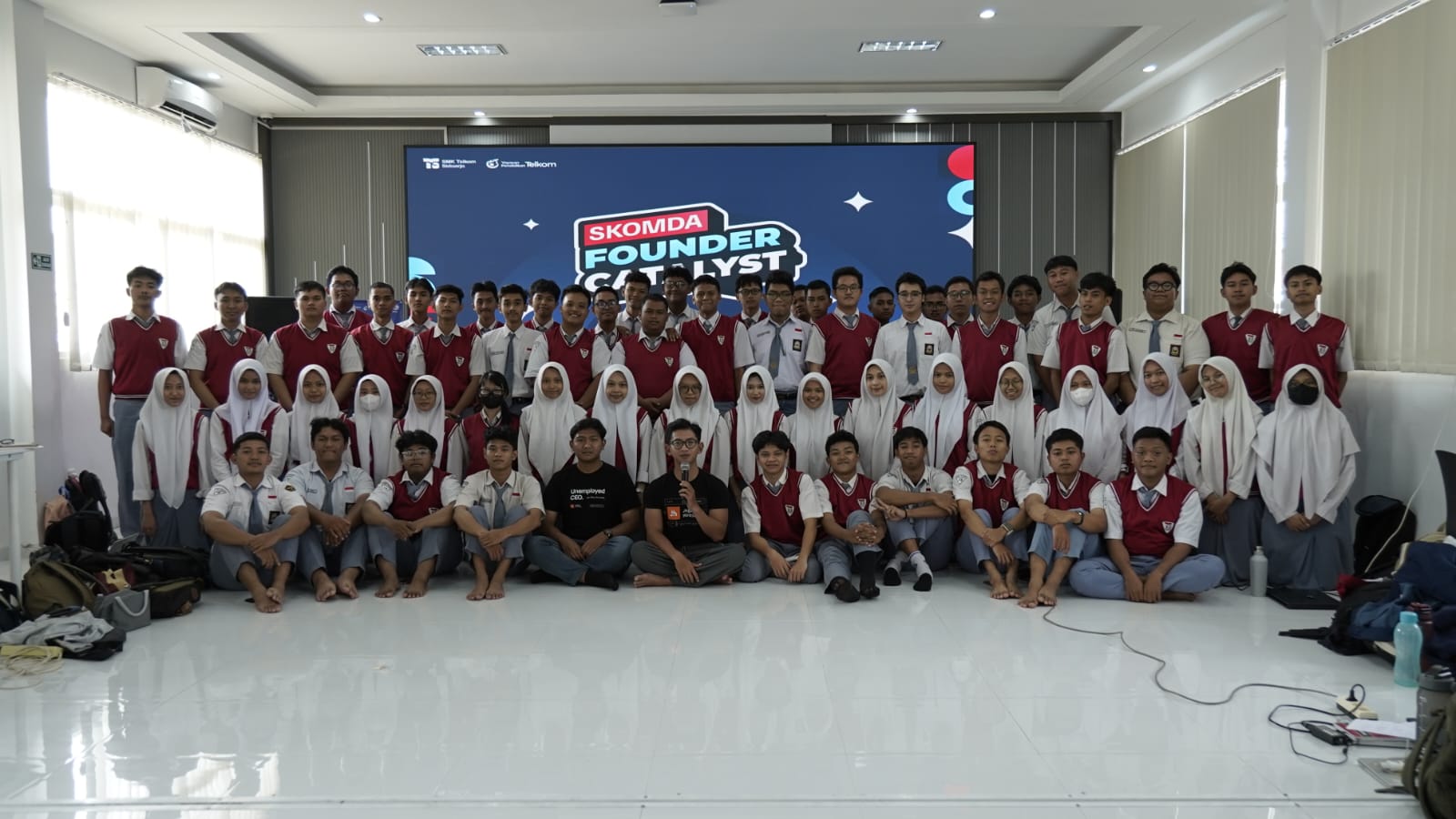 Dari Siswa Jadi Problem Solver Digital, Inovasi SMK Telkom Sidoarjo Tembus Dunia Industri
