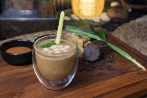 Adon-Adon Coro, Kartini, kuliner Jepara, minuman tradisional Indonesia, Aston Simatupang