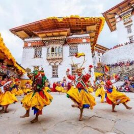 Menjelajah Bhutan 2026: Destinasi Healing dengan Alam & Budaya yang Menenangkan