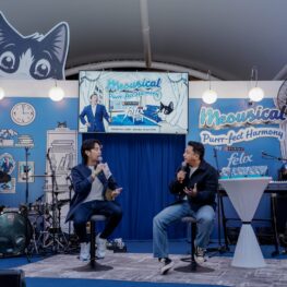 Hangat dan Menggemaskan! PURINA FELIX Ajak Cat Pawrents Nonton Konser Intimate Bareng Sal Priadi