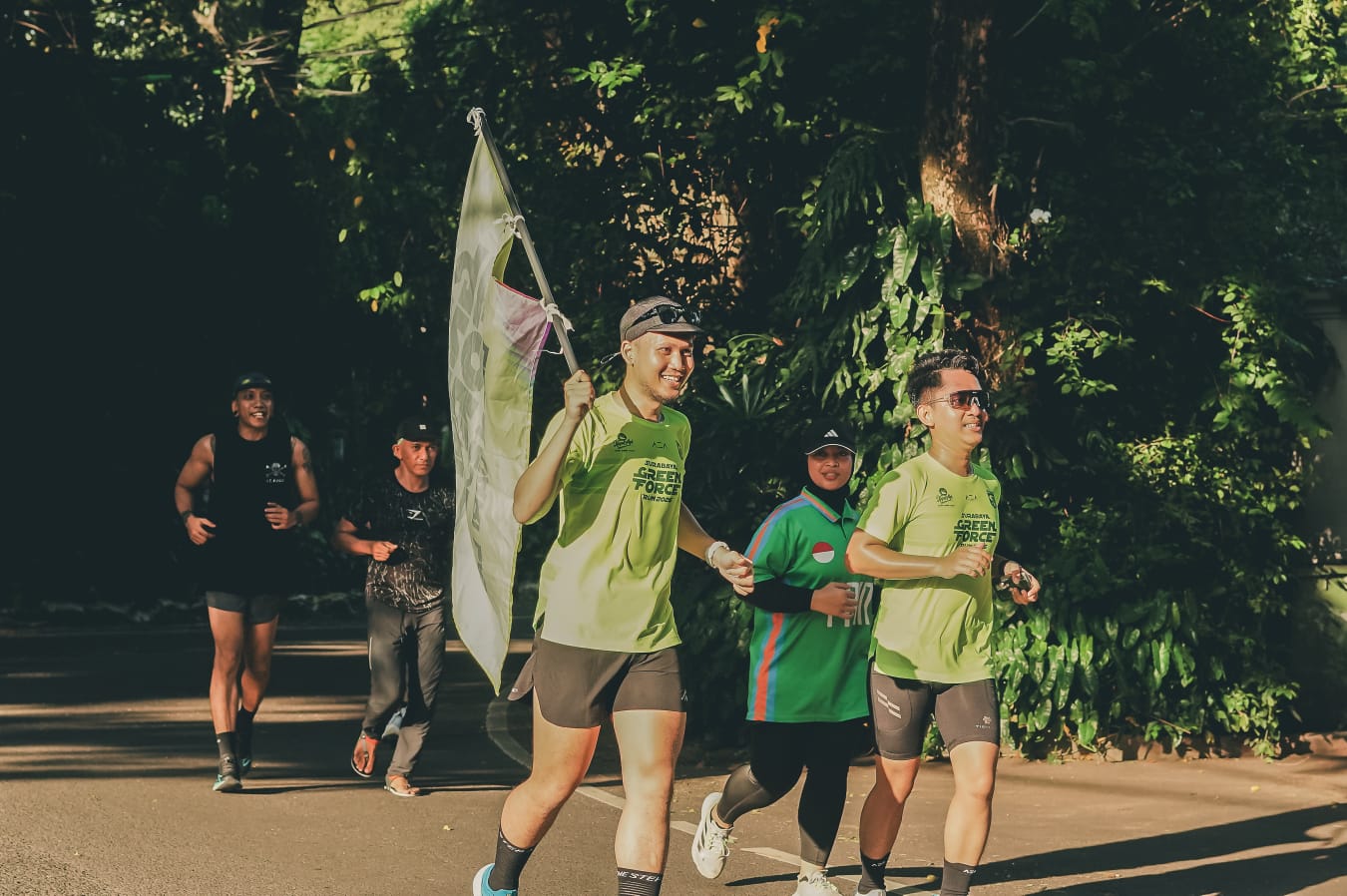 Persebaya Gencarkan “Virus Perdamaian” Suporter Lewat Jersey Run di Jakarta, Bonek dan The Jakmania Satu Lintasan