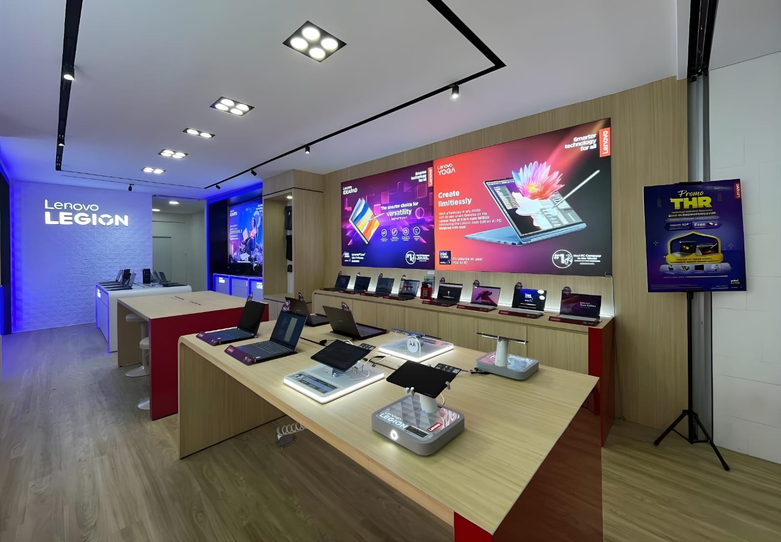 Warga Bogor Kini Bisa Coba Langsung Laptop AI Lenovo di Store Terbaru Ini!