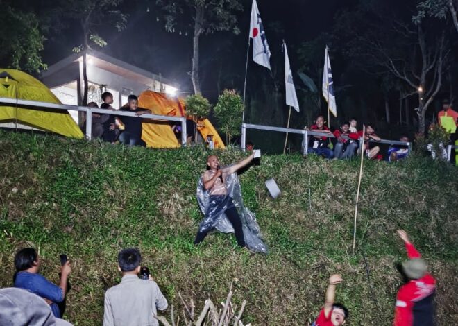 Teatrikal Lagu Iwan Fals Bakar Semangat Persami OI Bogor, Pesannya Bikin Merinding!