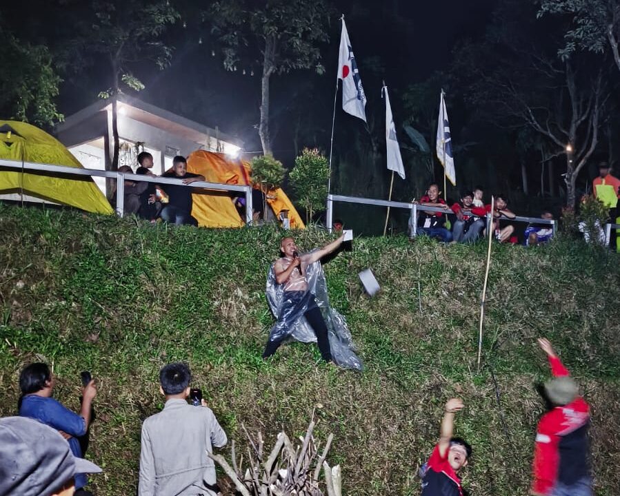 Teatrikal Lagu Iwan Fals Bakar Semangat Persami OI Bogor, Pesannya Bikin Merinding!