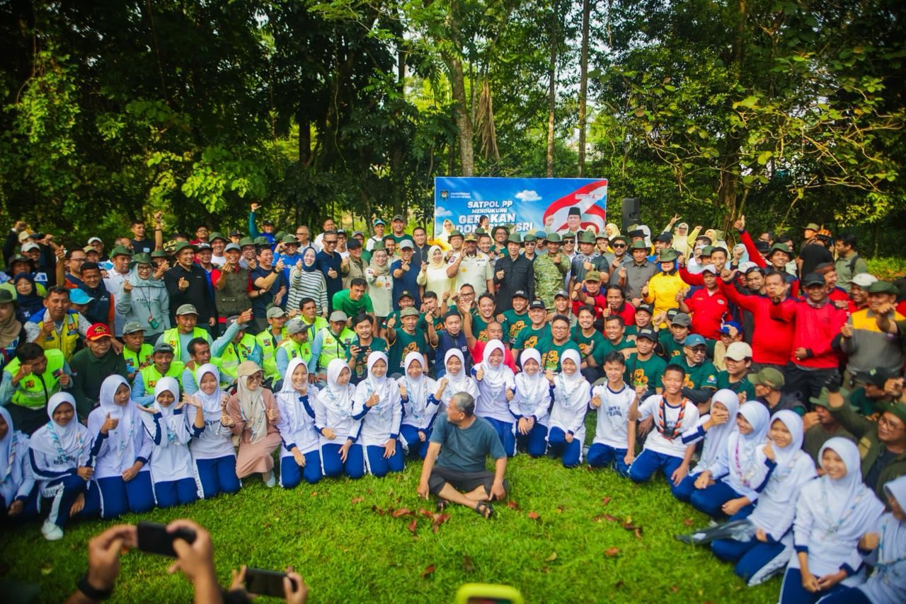 Gerakan Indonesia ASRI Digelar di Bogor, 700 Peserta Turun Bersihkan Situ Gede