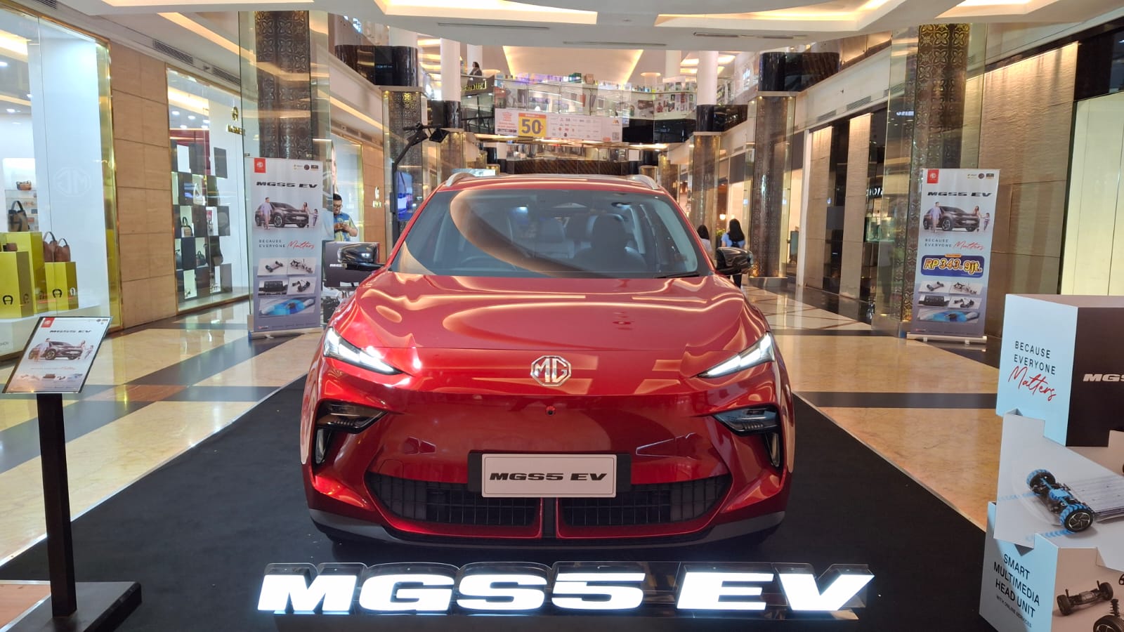Mobil Listrik Baru di Bandung! MGS5 EV Tawarkan Fitur Canggih untuk Keluarga