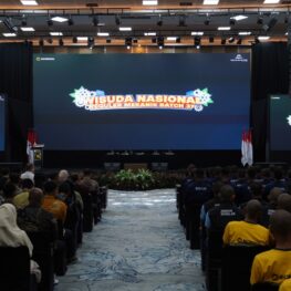 UT School Wisuda 292 Mekanik Alat Berat, Siap Terjun ke Industri Nasional