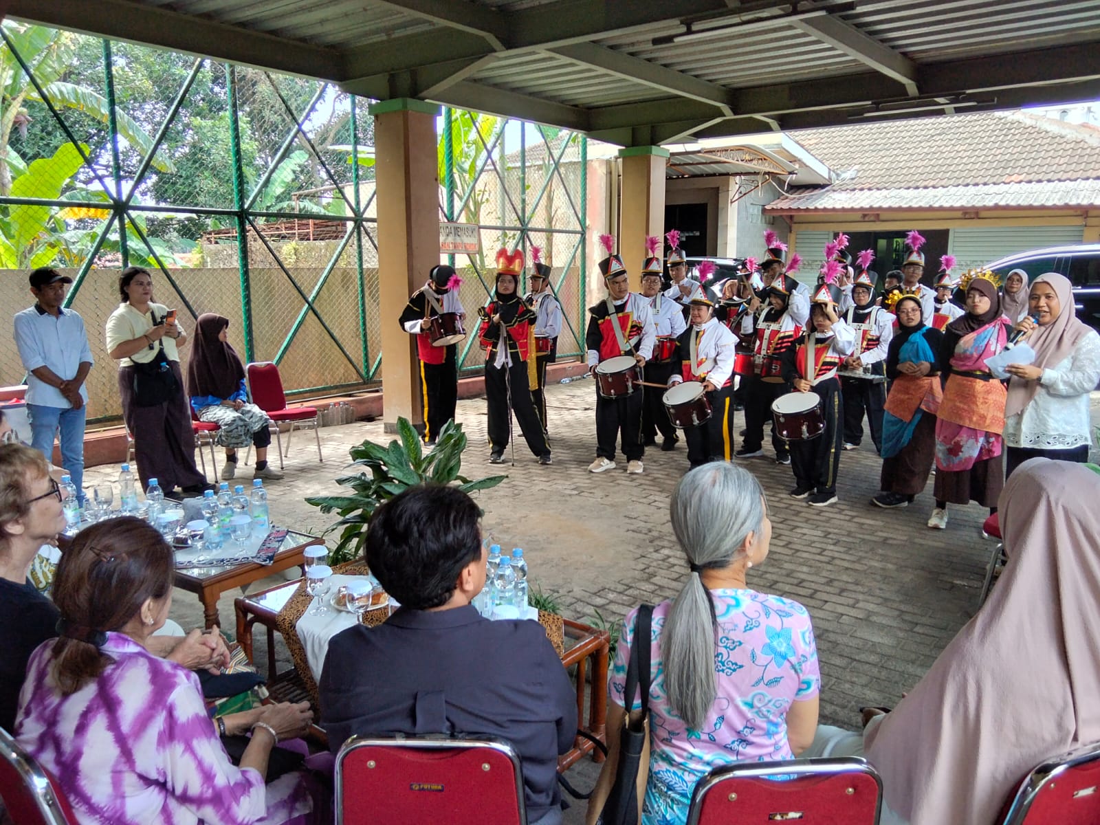 Setelah Dua Tahun Rusak, Benteng Pembatas SLB Nur Abadi Akhirnya Diperbaiki Berkat WIC