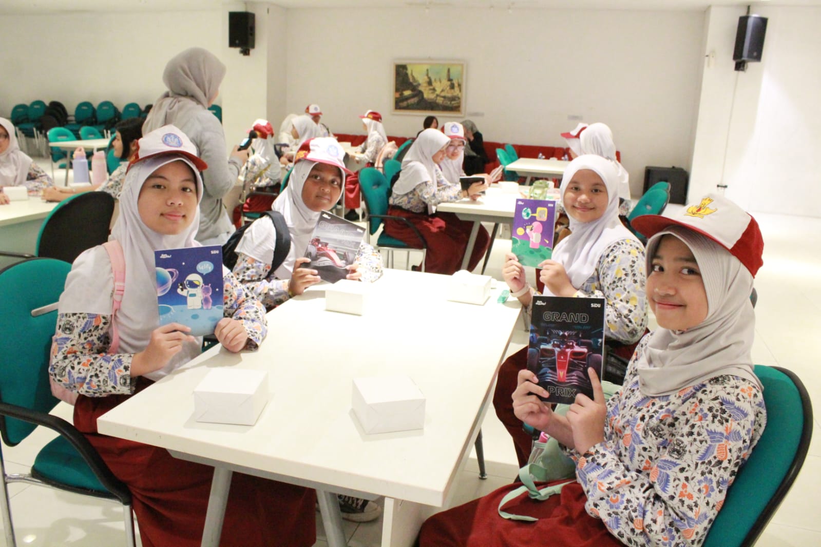 Dukung Literasi Anak, SiDU dan Perpusnas RI Gelar Pelatihan Menulis Kreatif untuk Siswa SD