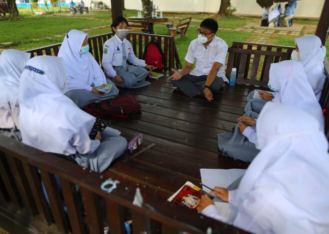 Kisah Anak Buruh dan Nelayan Raih Pendidikan Layak Lewat Pemali Boarding School