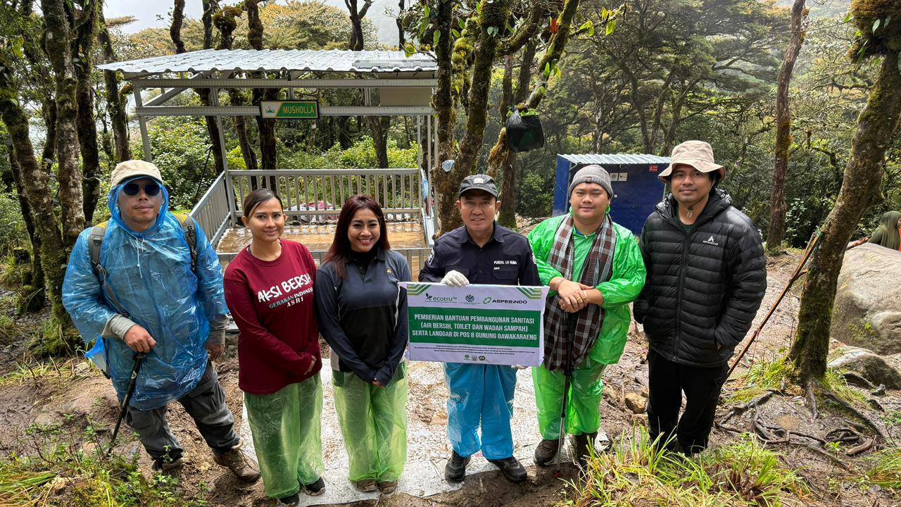Gunung Bawakaraeng Kini Punya Fasilitas Sanitasi Baru, ASPEBINDO dan ECOTRU Turun Langsung Jaga Lingkungan