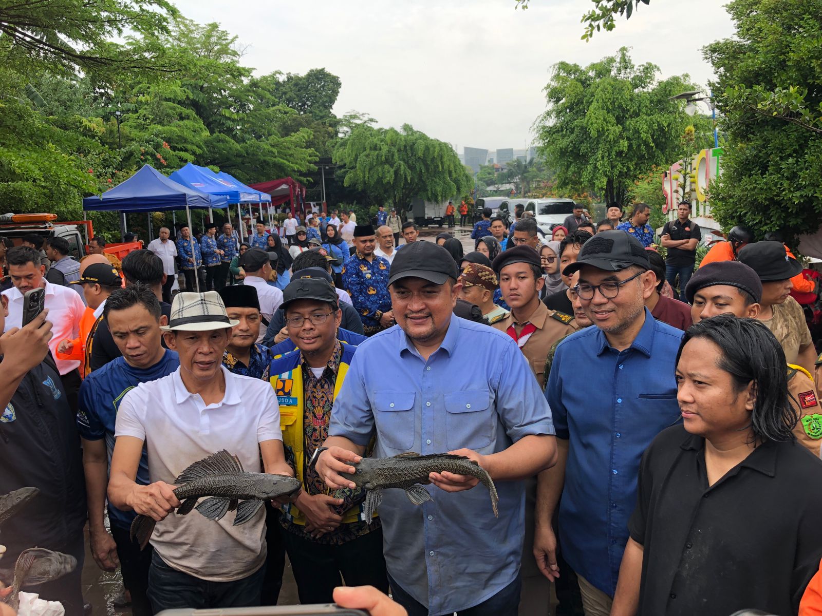 220 Kg Ikan Sapu-Sapu Diamankan Pemkab Bogor dari Setu Citatah
