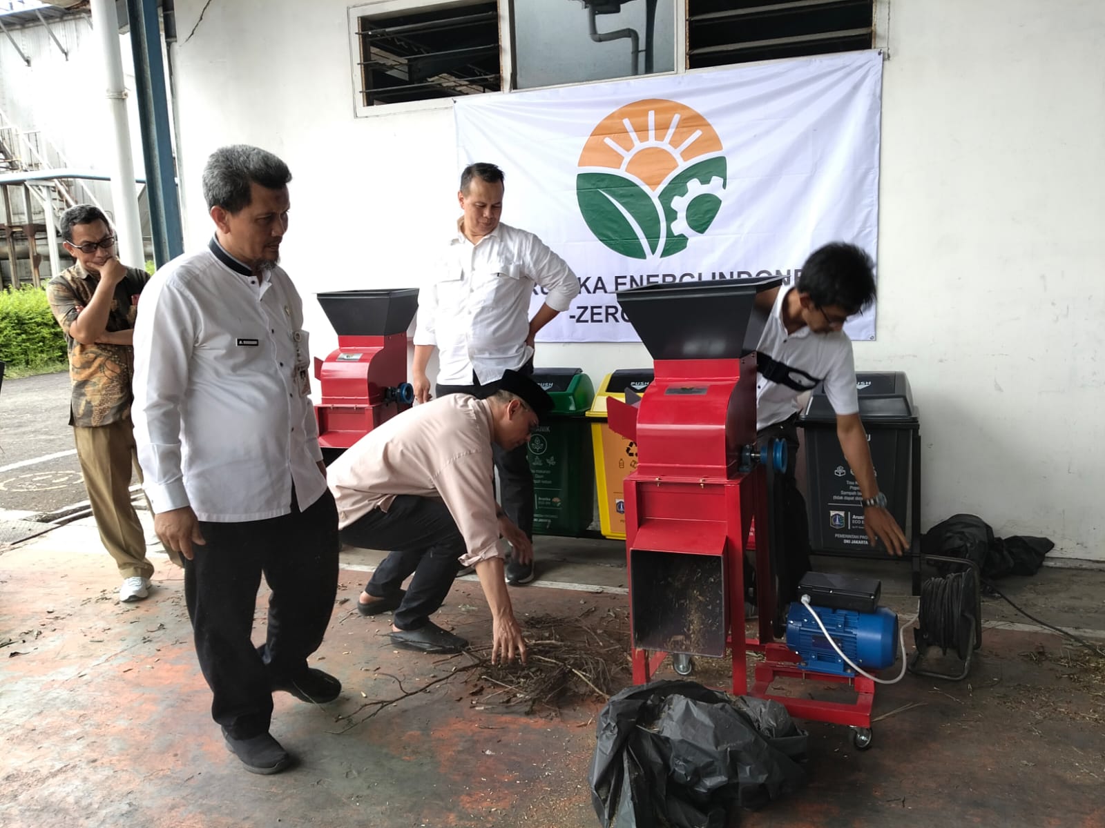 Arunika Energi Indonesia Dorong Pengelolaan Sampah Modern Lewat Mesin Pencacah Organik Baru