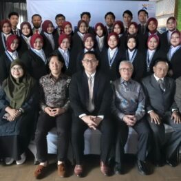 Peluang Karier Internasional Terbuka, Alumni LPK Bahana Berangkat Jadi Caregiver di Jepang