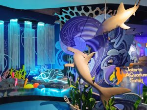 Serunya Jelajah Dunia Bawah Laut di Jakarta Aquarium & Safari, Cocok untuk Weekend Keluarga
