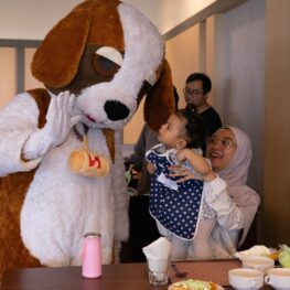 Liburan Sekolah Makin Seru, Bernie & Bella Hadir Temani Keluarga di Swiss-Belresort Dago Heritage Bandung