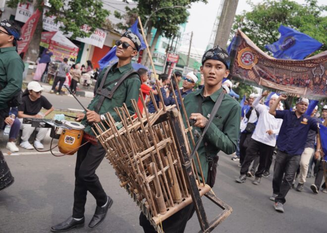 Helaran Mapag Pajajaran Anyar Meriah, 2.000 Peserta Mainkan Karinding Massal di HJB ke-544