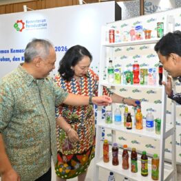 Industri Minuman Kemasan Tetap Tangguh di Tengah Tekanan Ekonomi Global
