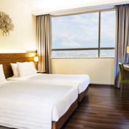 Staycation Murah di Jakarta Selatan, Grand Whiz Poins Simatupang Gelar Program Celebrate Smart Stay