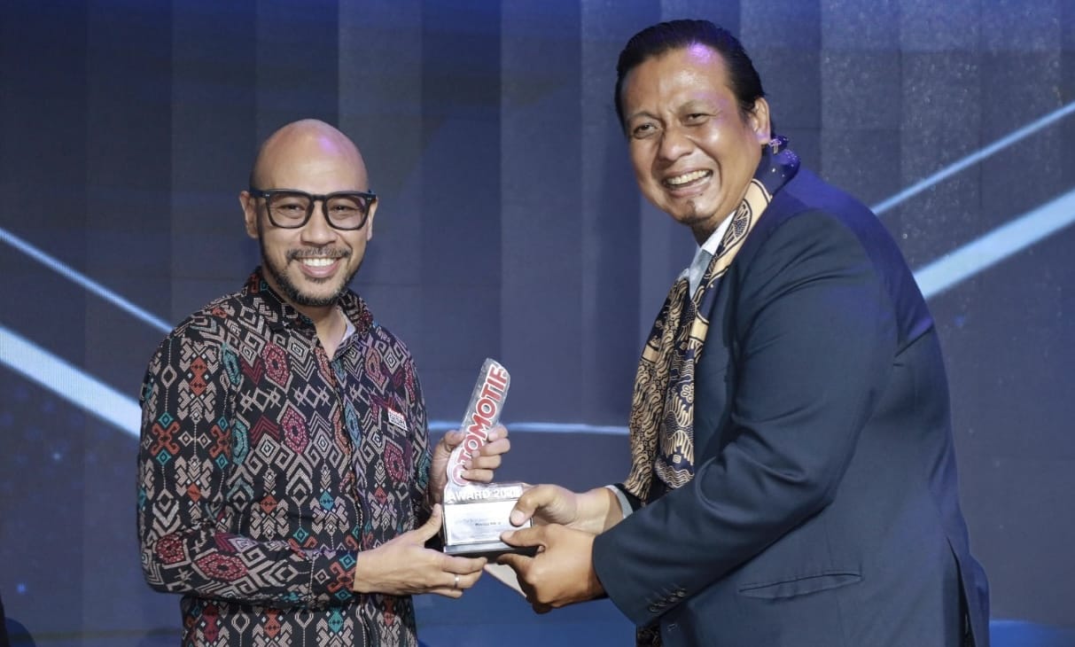 Honda Borong Tiga Penghargaan di Otomotif Award 2026, Brio hingga Civic Hybrid Jadi Jawara
