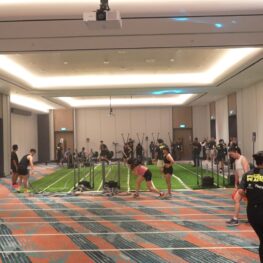Aloft Surabaya Pakuwon City dan F45 One East Gym Hadirkan Hybrid Fitness Race Pertama di Surabaya Timur