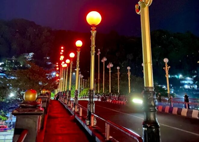 Menikmati Romantisme Kota Padang dari Jembatan Siti Nurbaya