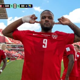 Poin Bersejarah! Kanada Tahan Bosnia-Herzegovina 1-1 dan Raih Poin Perdana di Piala Dunia