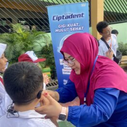 Peduli Kesehatan Anak, Ciptadent Gelar Pengobatan Gigi Gratis bagi Siswa Berkebutuhan Khusus