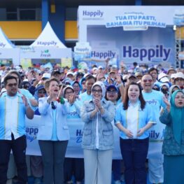 Happily Day Hadir di Bandung, Ajak 1.000 Lansia Tetap Aktif dan Percaya Diri di Masa Golden Age