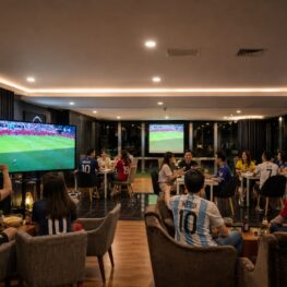 Cari Tempat Nobar Piala Dunia 2026? Aston Priority Simatupang Hadirkan Nobar Gratis hingga 19 Juli