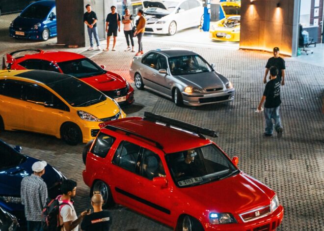 Honda Culture Indonesia Night Meet Up Satukan Ratusan Pecinta Otomotif Lintas Generasi di Tangerang
