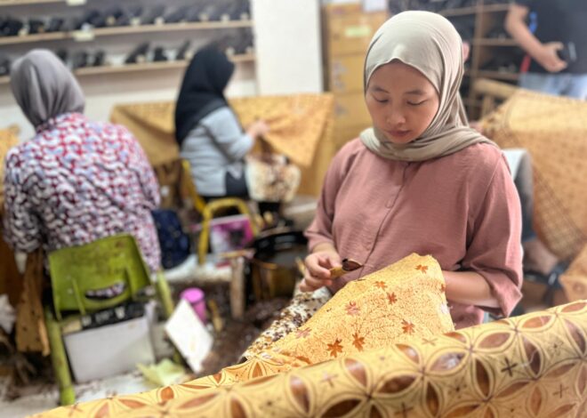 SMN Belajar Batik Autentik di Rumah Batik Komar Bandung, Kenali Inovasi hingga Filosofi Membatik