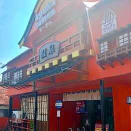 Makan di Kyuka Ramen Depok, Restoran Bertema Studio Ghibli yang Bikin Serasa Masuk Dunia Totoro