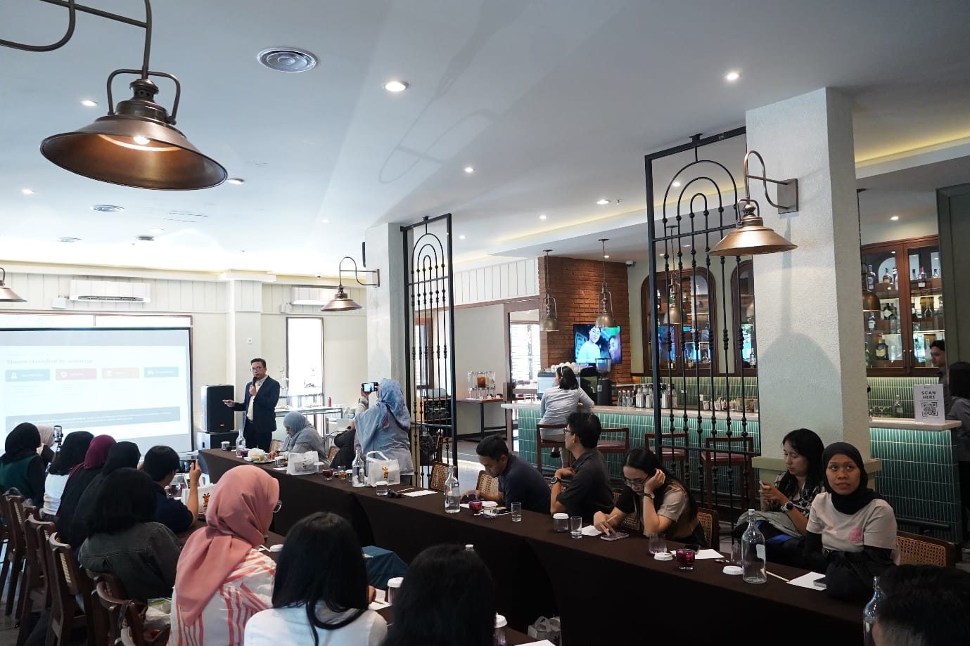 Sering Nyeri Pinggang? Jangan Dianggap Sepele, Bisa Jadi Tanda Batu Saluran Kemih