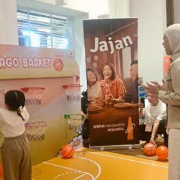 Menteri Komunikasi dan Digital: Orang Tua Jadi Kunci Perlindungan Anak di Era Digital