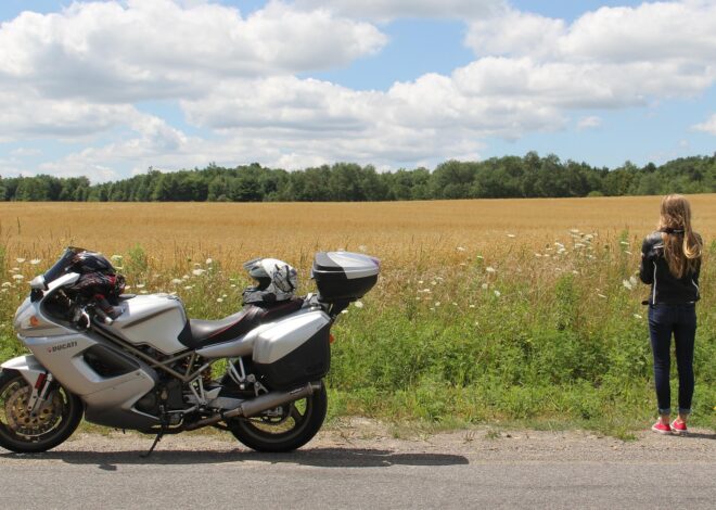 5 Tips Aman Touring Motor Jarak Jauh agar Perjalanan Tetap Nyaman dan Selamat