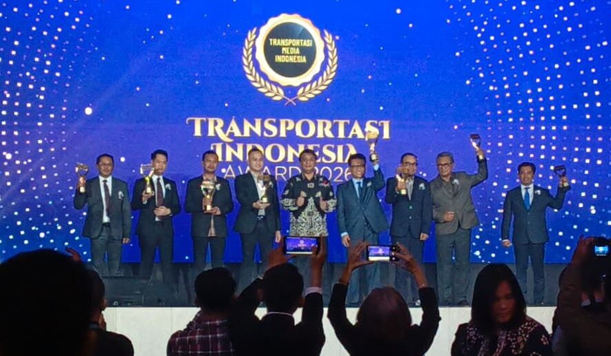 DFSK Gelora E Raih Penghargaan Pelopor Kendaraan Listrik Komersial Indonesia