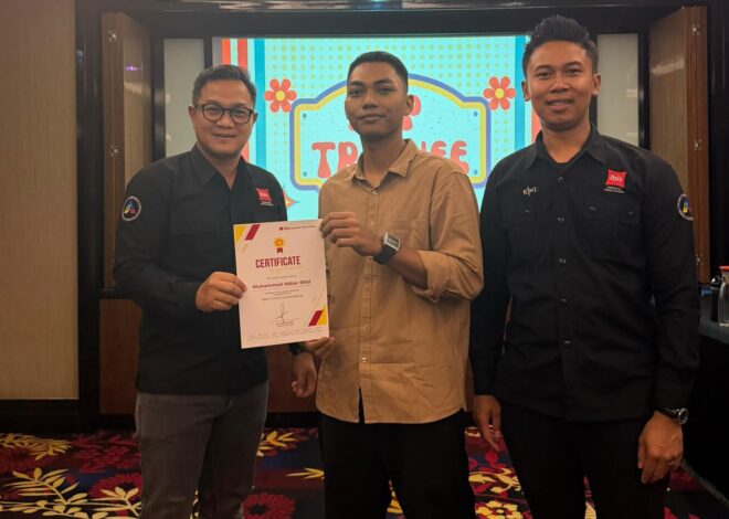 Lulusan Aero Astra Akademia Lampung Raih The Best Trainee Housekeeping di Ibis Bandung Trans Studio