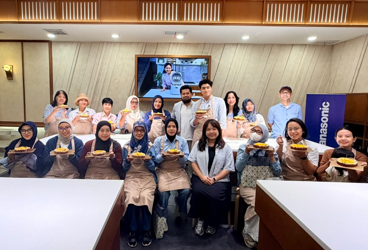Panasonic Ajak 15 Pelanggan Setia Jadi “Home Chef” di Hari Pelanggan Nasional