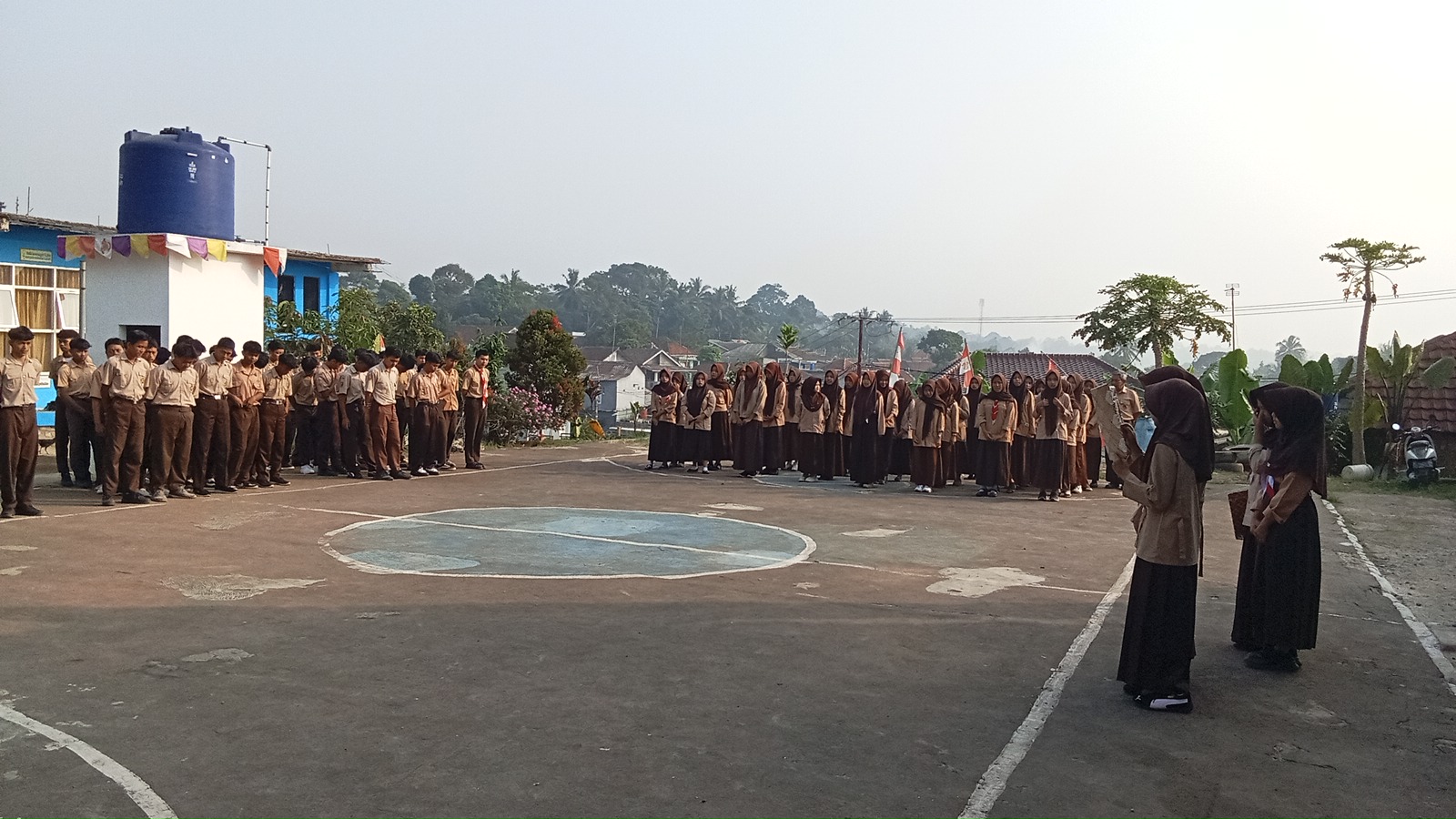 Apel Kamis Pagi di SMP dan SMK Triwijaya, Pramuka Jadi Ruang Pembentukan Karakter Siswa