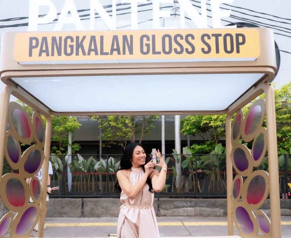 Pantene Hadirkan “Click & Gloss” Experience di Blok M