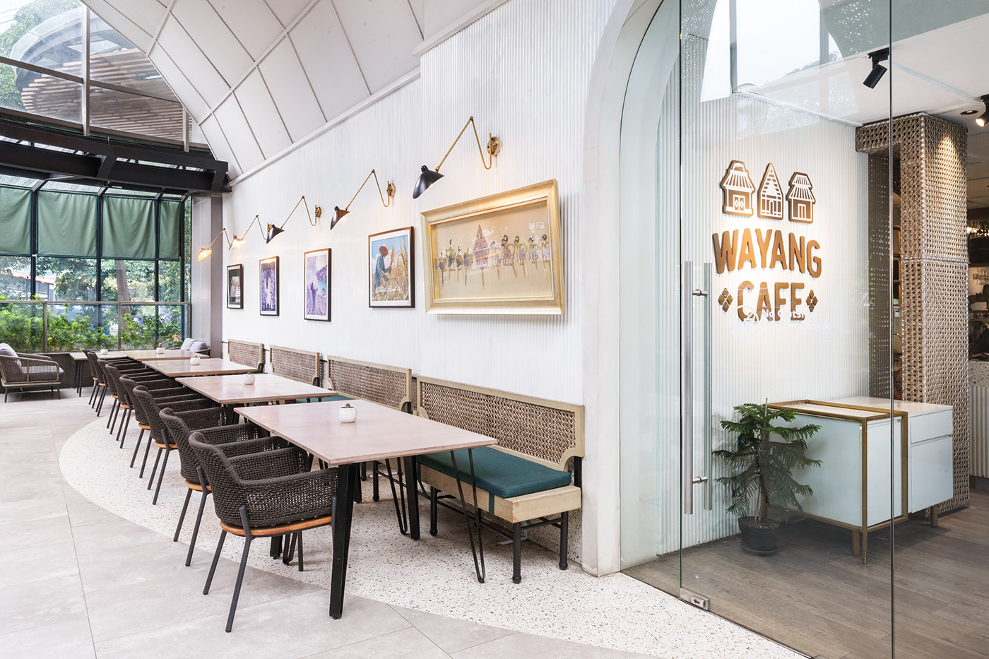 Wayang Café Bawa Suasana Kopitiam ke Gatot Subroto, Ada Mee Mamak dan Kopi Butter Malaka