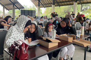 Aston Serang Edukasi Anak tentang Badak Jawa di World Rhino Day