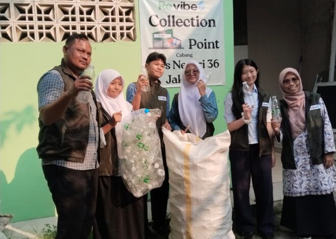 Hampir 300 Botol Plastik Terkumpul di MTsN 36 Jakarta Barat lewat Revibes