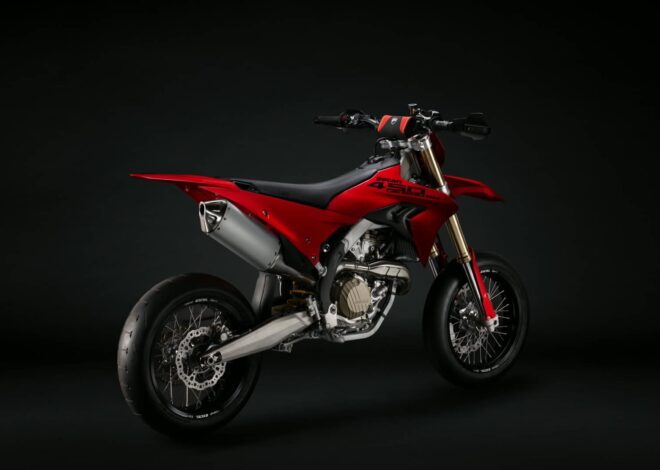 Ducati Desmo450 SM, Supermoto Balap Pertama dari Borgo Panigale