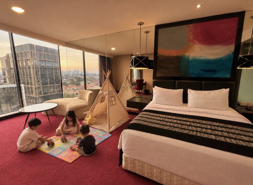 Cosmo Amaroossa Jakarta Hadirkan “Kids Tent Stay” untuk Family Staycation
