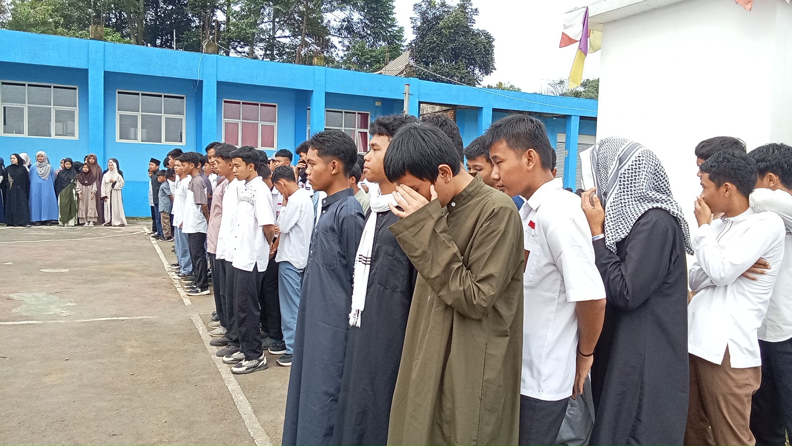 Peringati Hari Santri Nasional, SMP dan SMK Triwijaya Bogor Tekankan Semangat Perjuangan